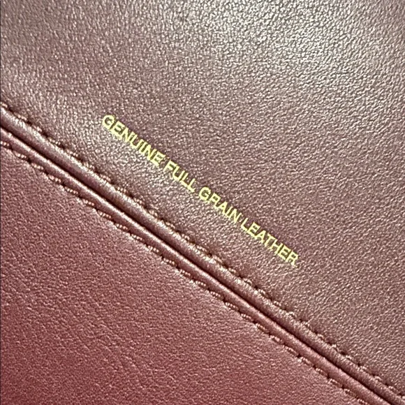 Coach Empire 40 in Merlot - Picture 15 of 16